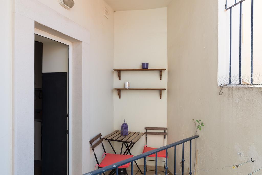 Flh Anjos Cosy Place Lisboa Rum bild